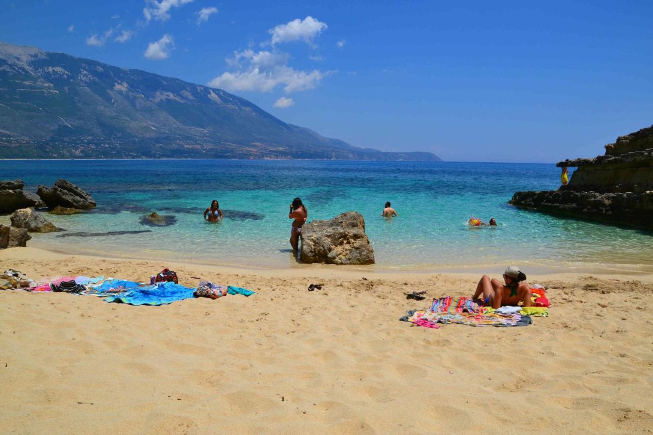 Kefalonia Apartments - Marias Studios - 2 Bedroom Apartment In Orchard, Spartia Eksteriør bilde